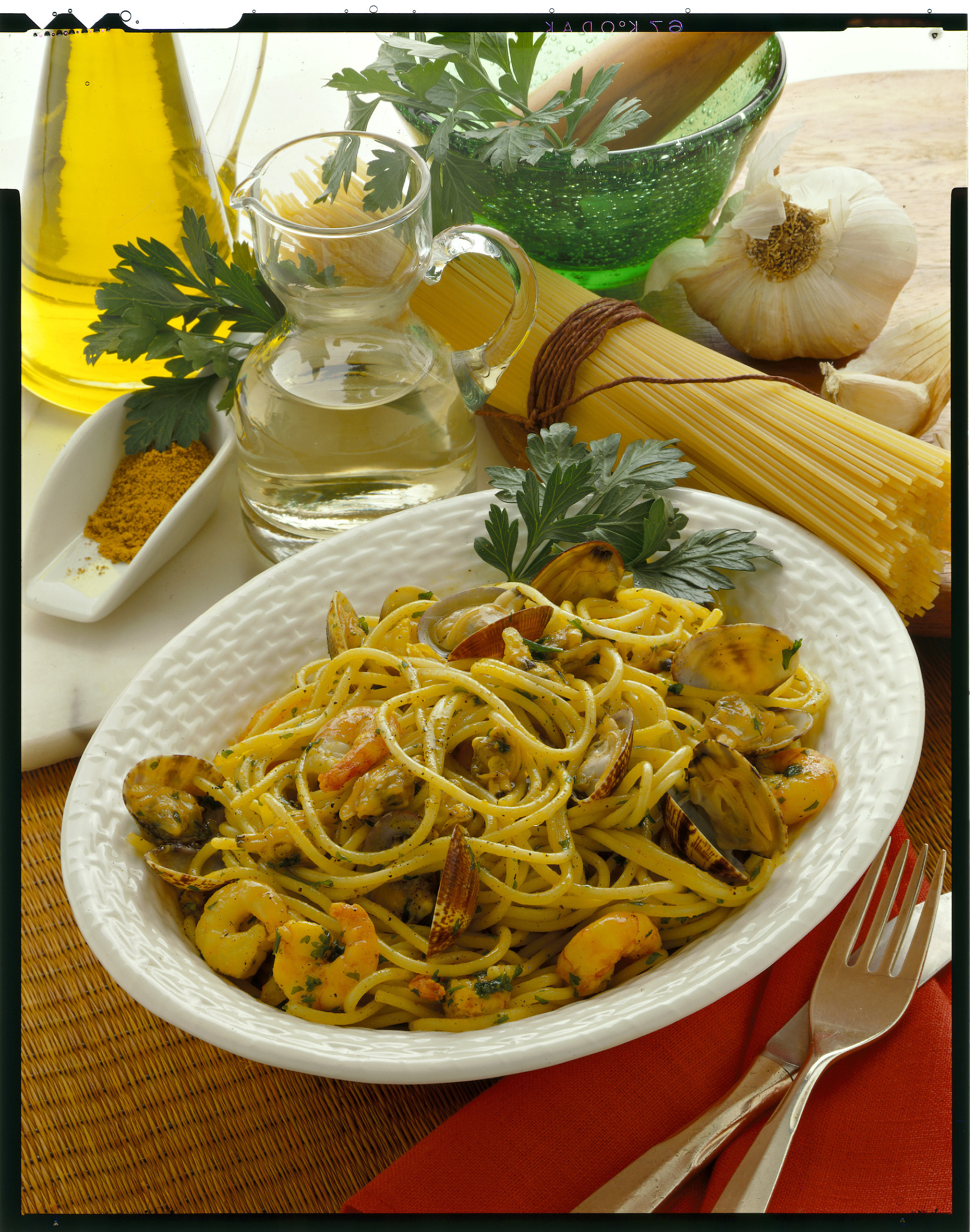 Ricetta Spaghetti con gamberetti - Donna Moderna