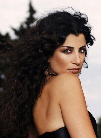 Joumana Haddad: la scrittrice araba che infrange i tabù