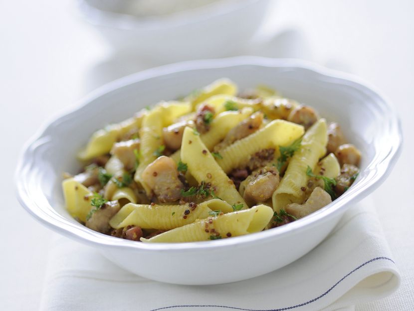 Ricetta Garganelli al ragù di coniglio e senape Donnamoderna