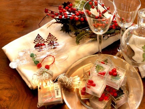 La tavola di Natale: come prepararla e decorarla con stile