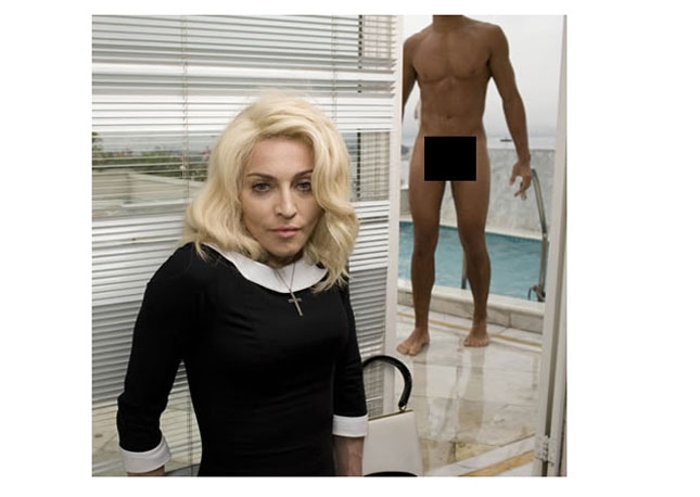 Jesus Luz nudo e Madonna a pezzi