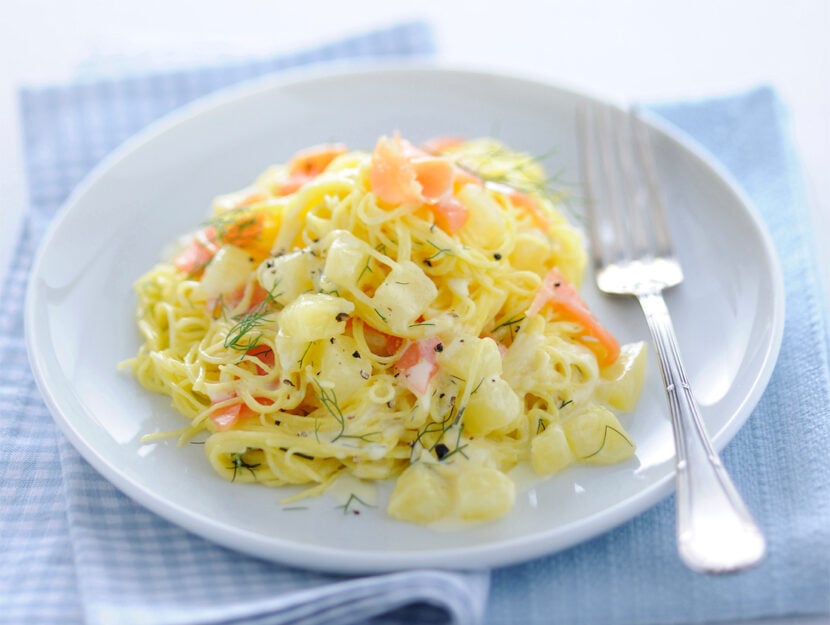 Tagliolini al salmone e patate