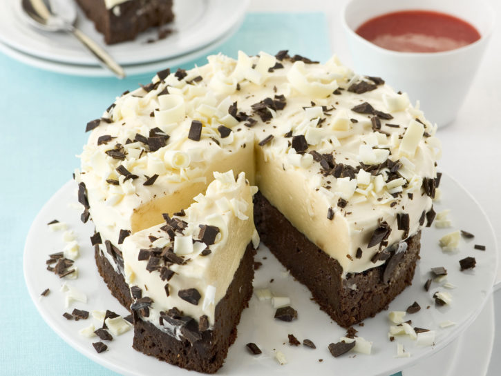 Torta marquise con mousse al cioccolato