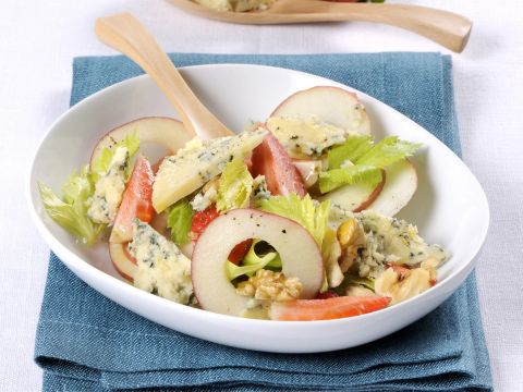 Insalata di mele e fragole