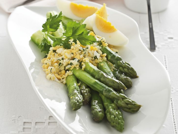 asparagi-verdi-mimosa preparazione