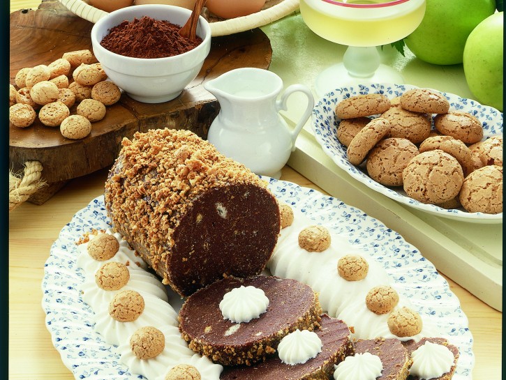 Salame dolce agli amaretti