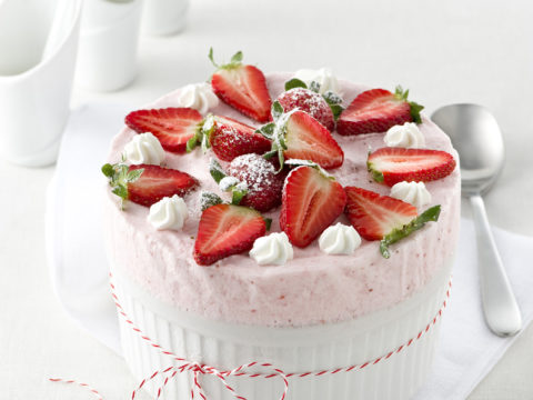 Soufflé gelato soffice alle fragole