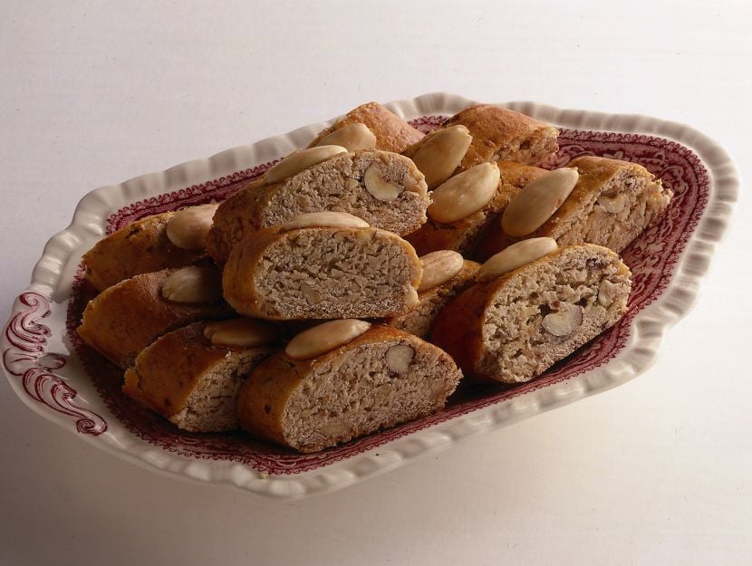 biscotti-alle-mandorle-miele-e-nocciole immagine