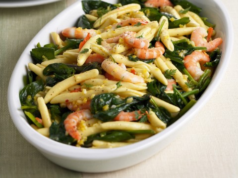 Cavatelli con gamberi e spinaci