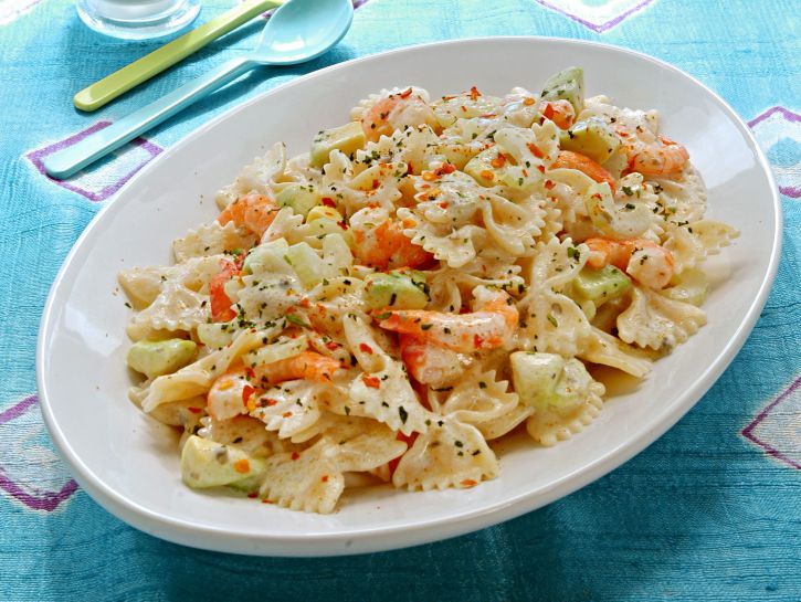 farfalle-con-gamberi-e-avocado