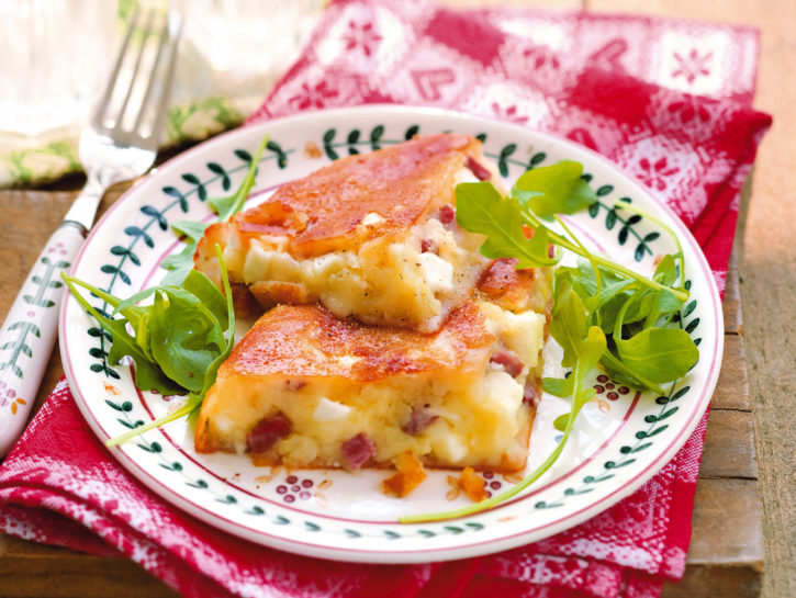 Frico morbido di formaggi, pancetta e patate