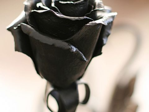 Il romanticismo è morto: a chi tocca riesumarlo?