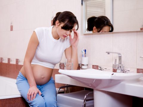 Nausea in gravidanza: i farmaci non servono