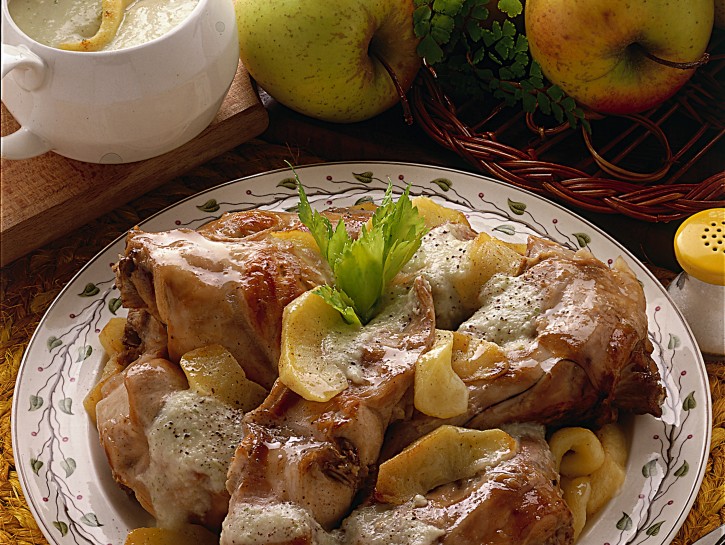 Coniglio alle mele