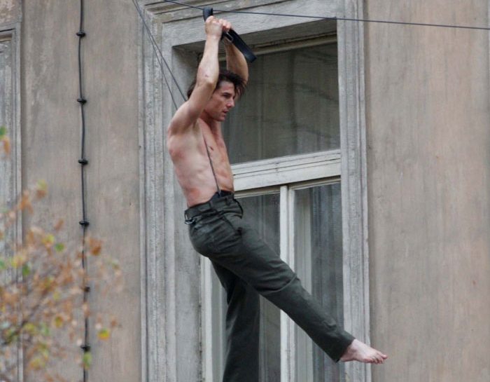 tom-cruise-set-mi4-11