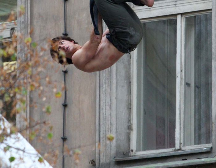 tom-cruise-set-mi4-20