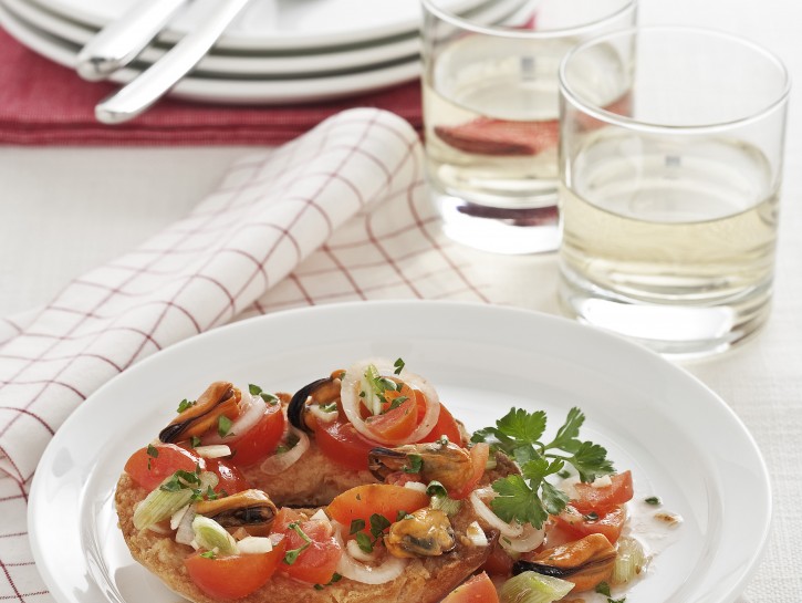 Friselle con pomodoro Pachino e cozze
