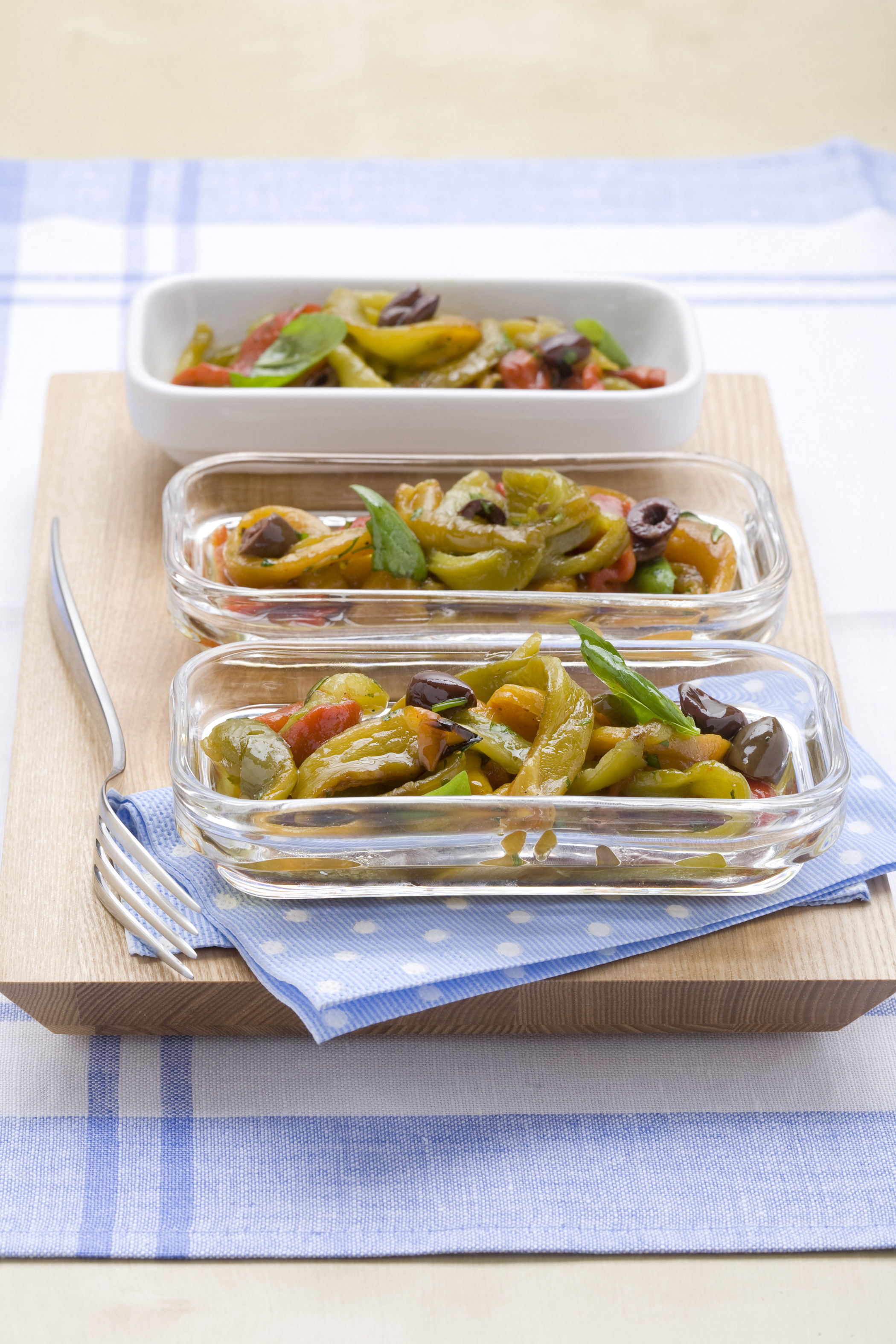 Ricetta Insalata di peperoni alle olive taggiasche Donna Moderna