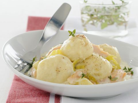 Canederli con sugo di trota e porri