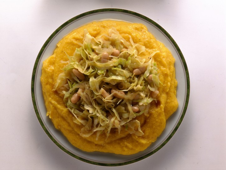 Polenta e cavolo rosso