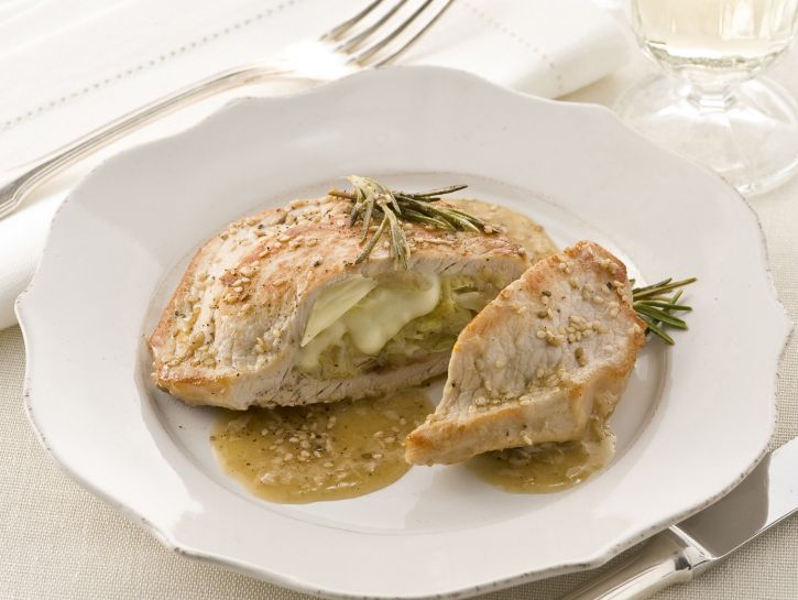 Tasche di lonza con verza e scamorza