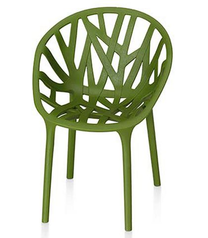 Per bambole veg c’è la miniatura della Vegetal Chair di Ronan & Erwan Bouroullec in poliammide ri
