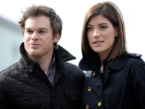 Dexter divorzia dalla "sorella"
