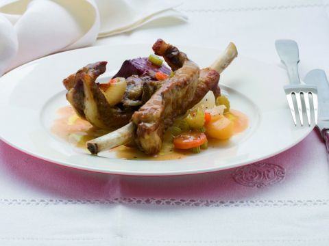 Costine stufate con verdure