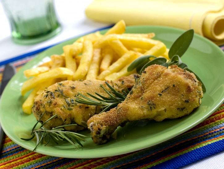 Fusi di pollo fritto alle erbe