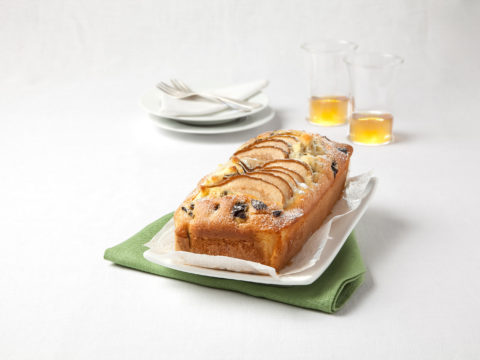 Plumcake con pere e prugne