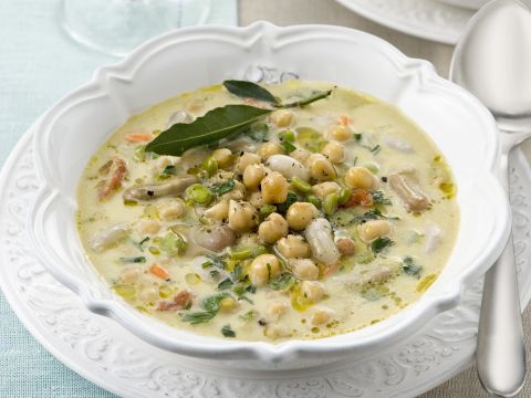 Minestra di legumi misti