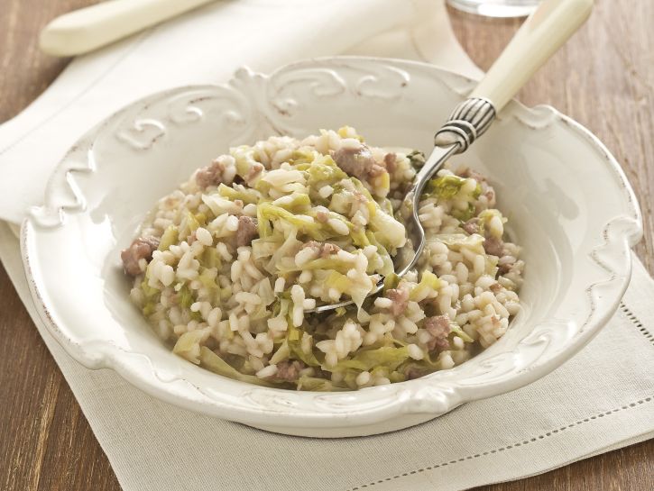 Risotto con verze e salsiccia