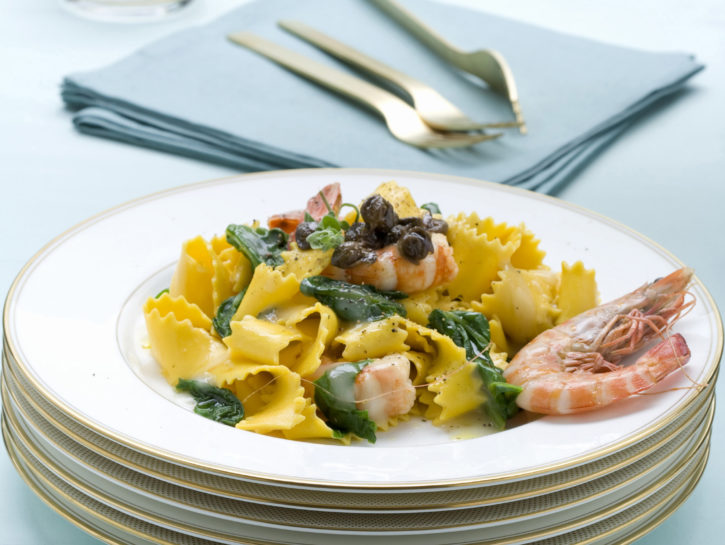 Tagliatelle fresche con bietole e gamberi
