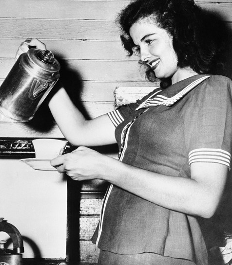 Jane Russell, ad Hollywood fama e scandali