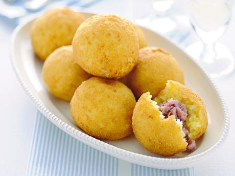 Arancini con la salsiccia