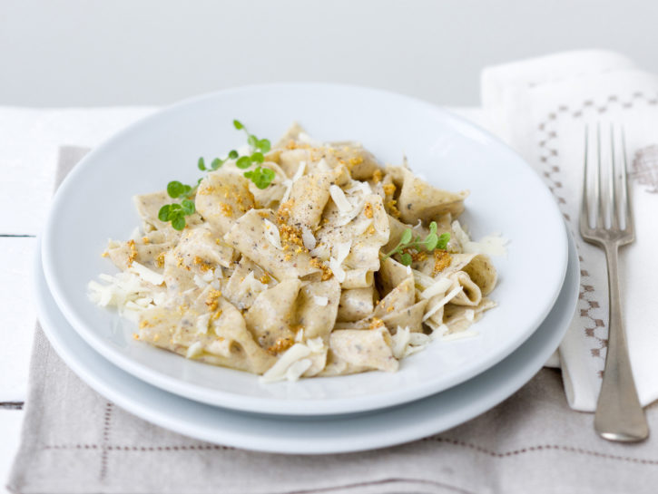 Blecs alla friulana con burro e montasio