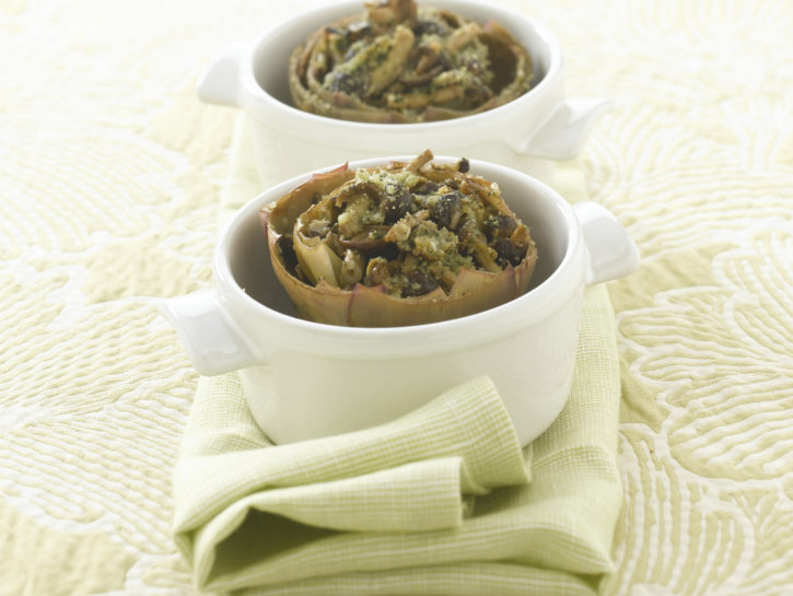 Carciofi e funghi alle erbe aromatiche