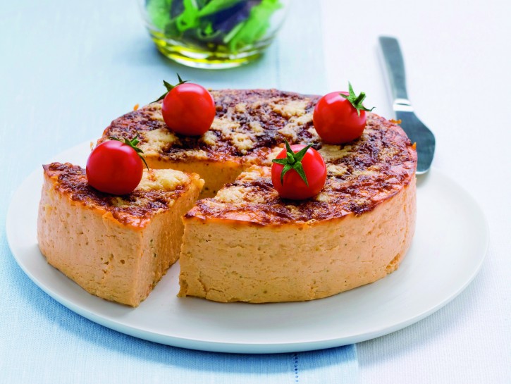 Flan di ricotta, pomodoro e basilico
