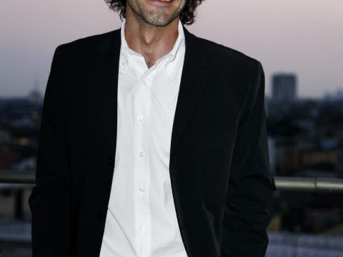Sergio Muniz inaugura la terrazza Ramazzotti