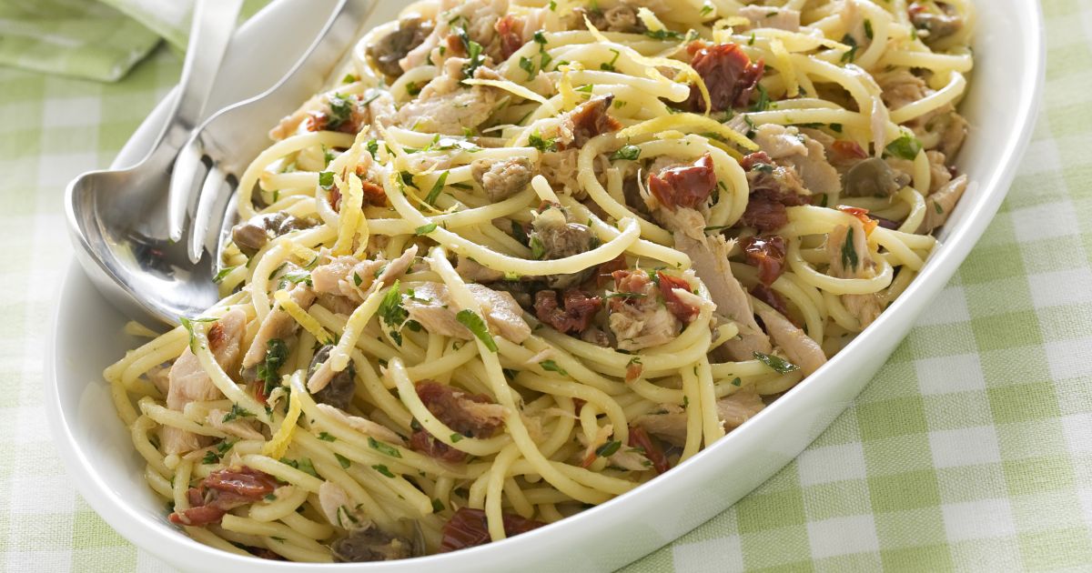 Ricetta Spaghetti Con Tonno E Capperi Donna Moderna