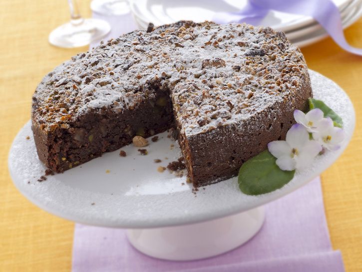 torta-di-cioccolato-con-pistacchi-e-nocciole