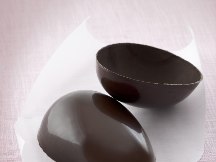Uovo di cioccolato fai-da-te