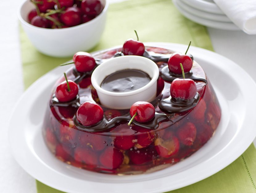 aspic-di-ciliegie-al-cioccolato immagine