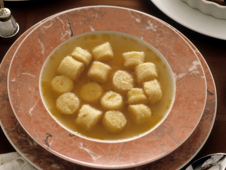 Gnocchi in brodo
