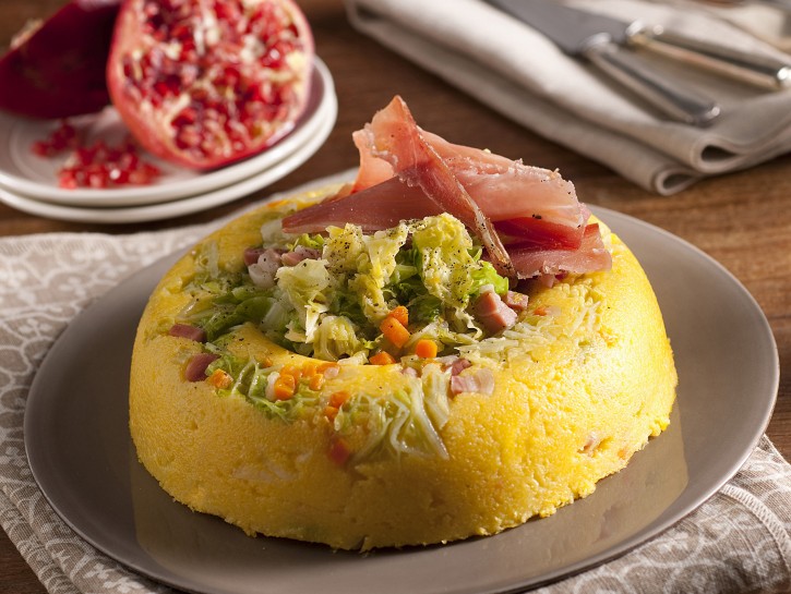 Ricetta Sformato di polenta con la verza e lo Speck Donna Moderna