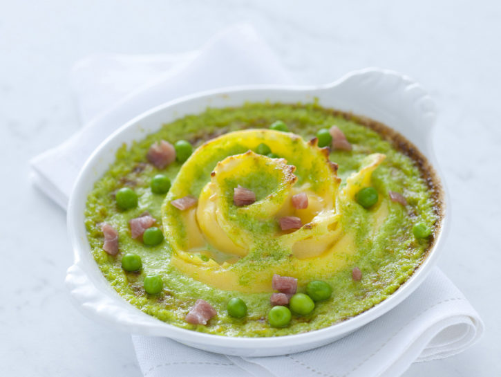 Chiocciole con piselli e prosciutto crudo