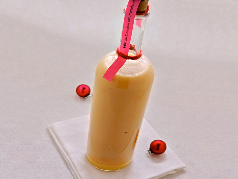 Cordiale all'uovo o liquore vov