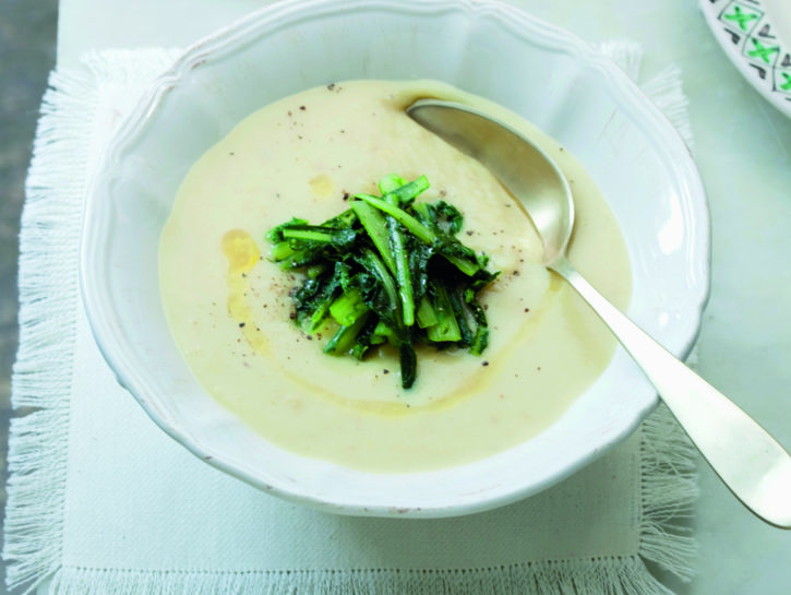 Zuppa di fave e bietola