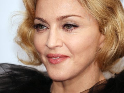 Madre single: Madonna dichiara la sua fatica di essere madre, single e lavorare tanto. Tu che ne pensi?