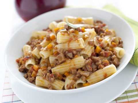 Pasta con ragù di seitan